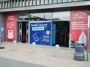 Photo n°34 de Cultura à Puilboreau (Magasin de jeux vidéo)