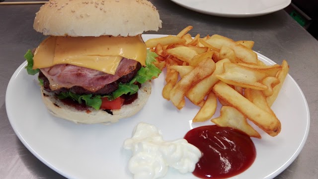 Betty's Restaurant