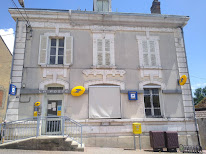 La Poste à Cercy-la-Tour