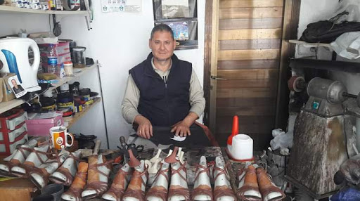Özgür Kundura Tamircisi