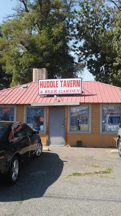 Huddle Tavern