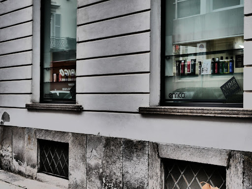 Enrico Nadir Studios Diffusion Gallery - Italy
