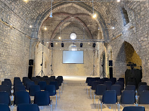 Photo n°1 de INFINY Groupe Aubenas à Lachapelle-sous-Aubenas (Fournisseur de matériel d'éclairage scénique)