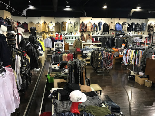 Georgio's - Visual
