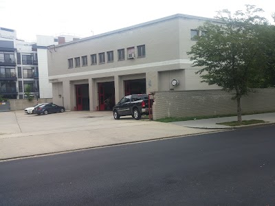 DCFD Engine 11, Truck 6