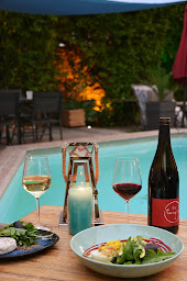 Photo n°12 de Le Jardin des Frangins - Restaurant Bistronomique avec Terrasse - Montpellier à Montpellier (Cave à vins)