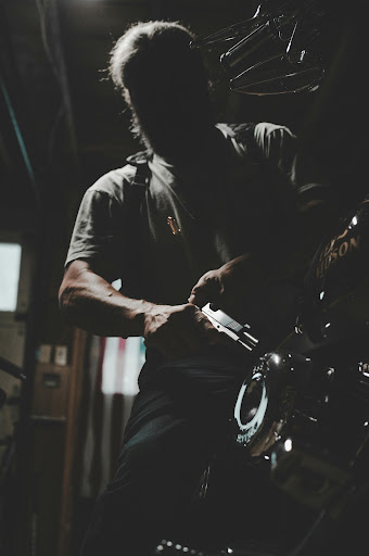 Jugnu Automobile Bike Service Center in Noida is a trusted name when it comes to reliable and pro…