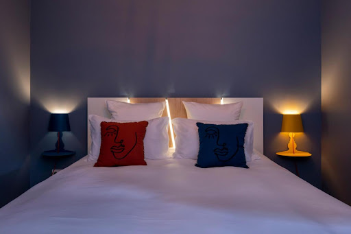 Photo de Villa Seyal - Chambre D'hôtes Avec PISCINE & SPA - LE MANS