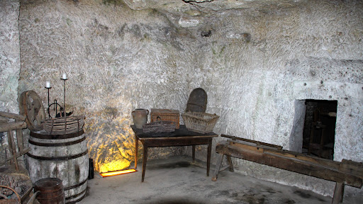 Cave of Goupillières Gallery - France