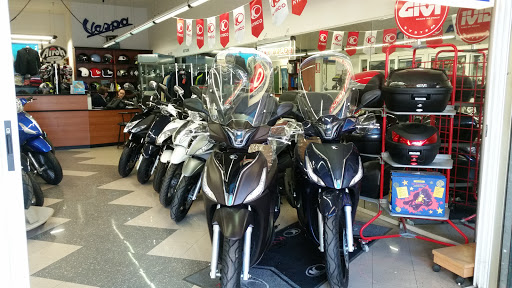QUATTRONE MOTORI - Thumbnail