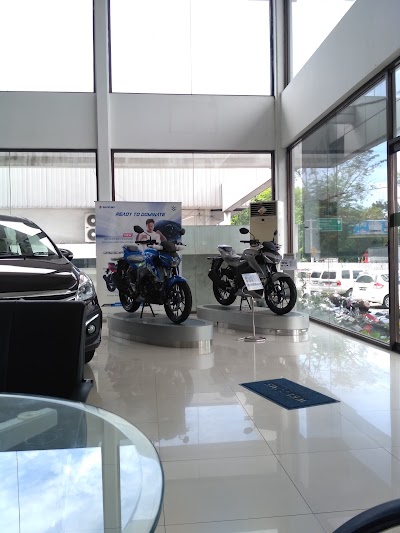 Photos of Suzuki Solo