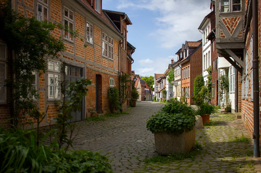 Das Schwangere Haus Gallery - Germany