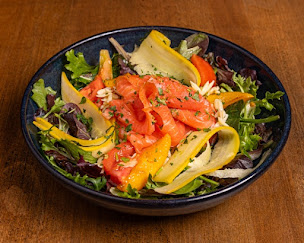 Photo n°50 de Au Bureau - Pub et Brasserie à Coquelles (Bar sportif)