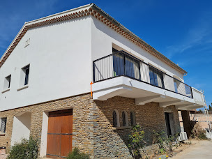 Photo n°18 de SAS ETP TCE à Six-Fours-les-Plages (Peintre en bâtiment)