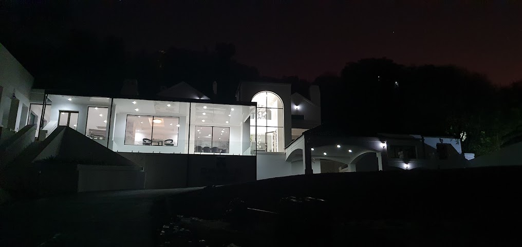 12 On Hillel Villa and Spa by null