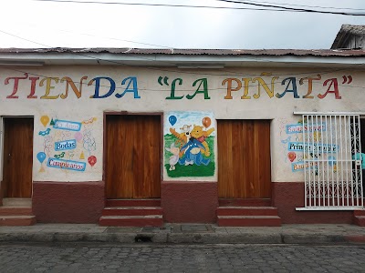 Photos of Tienda La Pi&ntilde;ata