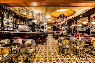 Photo n°3 de Le Royal à Paris (Point Wi-Fi)