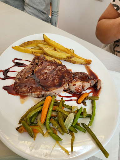 Restaurante Terraza La Piscina - Thumbnail