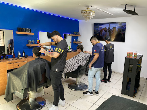 Burgeos Barber