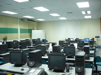 photo of SPM Computer Laboratory