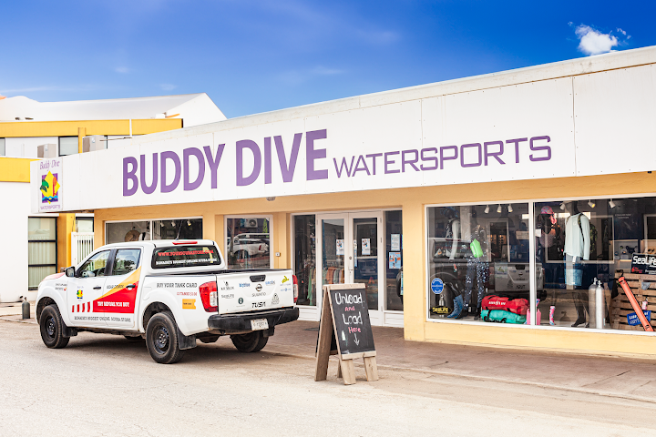 Buddy Dive Watersports by null