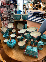 Photo n°17 de La Marine Hier à Beauvoir-sur-Mer (Magasin de chaussures)