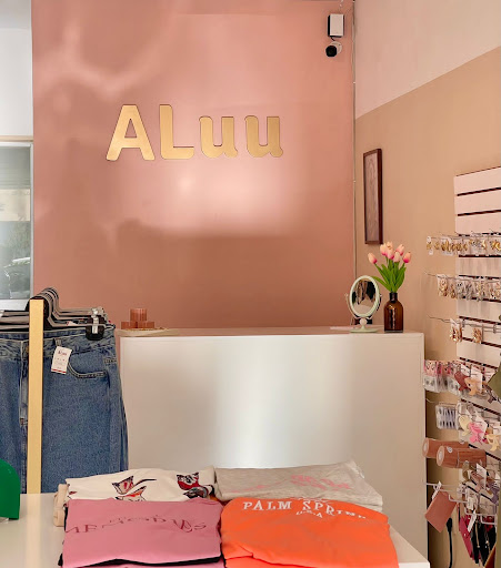 ALuu’Clothes - Visual