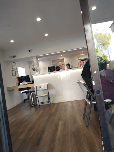 LA Compounding Pharmacy - Thumbnail
