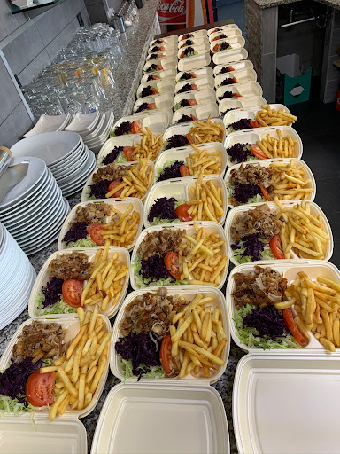 Photo 2 - Mondial Kebab