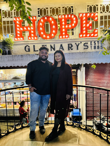 🌆✨ Enjoying Mall Road! ❤️ post image