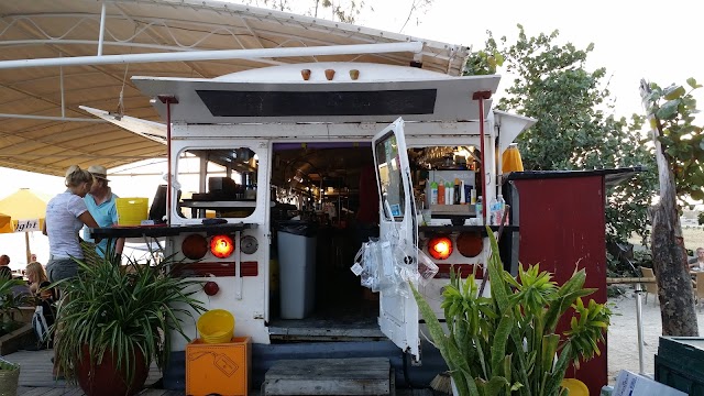 Karakter Beach Bar and Cafe