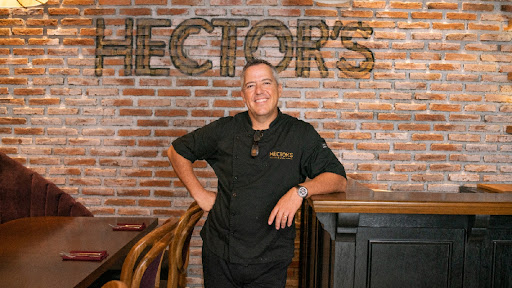 Hector's Bistro - Visual