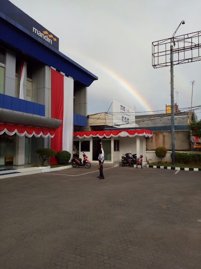 Photos of Bank Mandiri Cabang Cilegon Merak