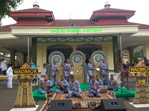 Masjid Husnul Khotimah, Author: Agus Fuad