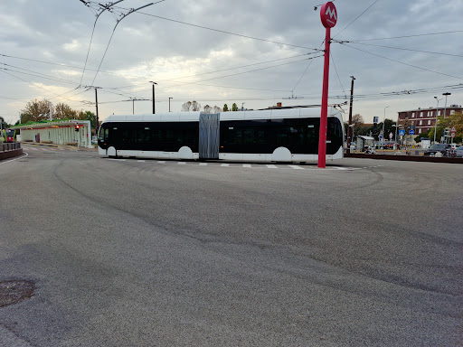 Bonelli bus station - Visual