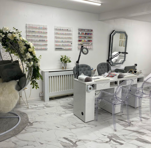By Cassie. Beauty School & Aesthetic Studio - Thumbnail