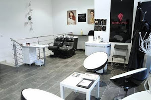 Photo n°1 de Bash's Beauté - institut à Montreuil (Salon de coiffure)