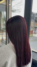 Photo n°15 de Vs Look à Pontault-Combault (Salon de coiffure)