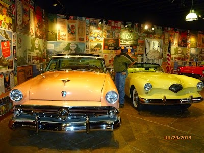 Gateway Auto Museum