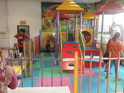 Photos of kos ibu muis