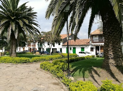 Photos of Antonio Nari&ntilde;o Park