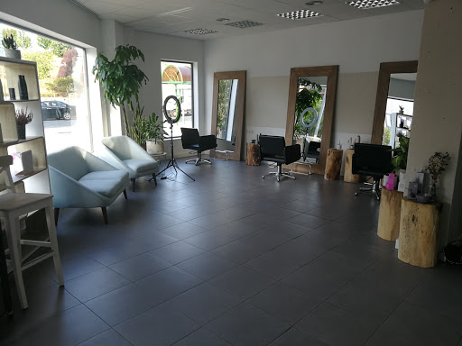 Lanaco Hair Studio - Thumbnail