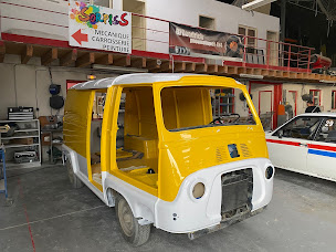 Photo n°13 de Carrosserie SORPISS Top Garage à Saint-Didier-sur-Chalaronne (Atelier de réparation pour poids lourds)