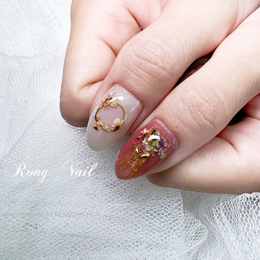 Rong nail 美甲工作室評價、價格、網友推薦資訊 - 細心服務與舒適環境