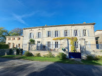 Le Moulin Etourneau - Gîtes et logement insolite avec piscines et spa à Champagnac