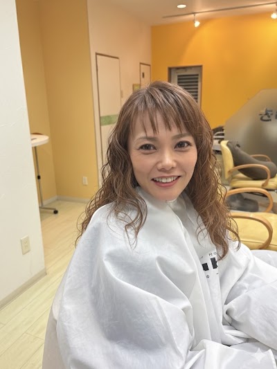 ヘアールーム きゅーぶ