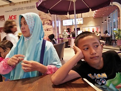 shopping-mall