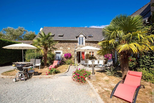 Photo de La Ferme Du Point Du Jour - Chambres d'hôtes, Camping, Gîtes, Salle de réception