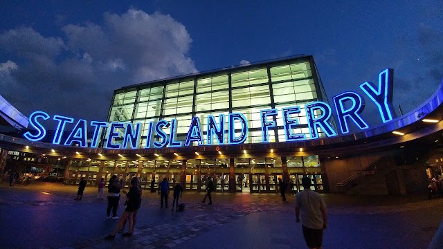 Staten Island Ferry Whitehall Terminal Greenmarket