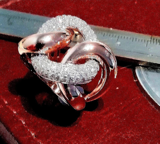 Agumonta. Diseño de joyas - Thumbnail